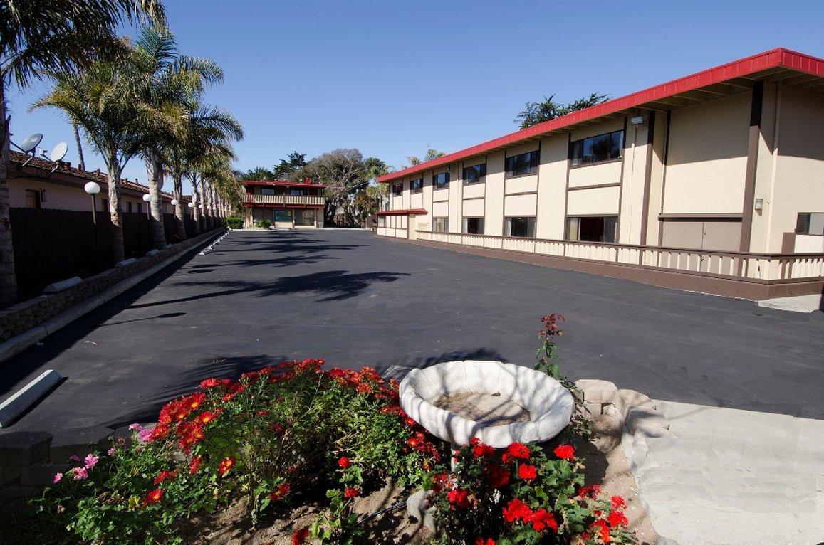 Red Roof Inn & Suites Μοντερέι Εξωτερικό φωτογραφία